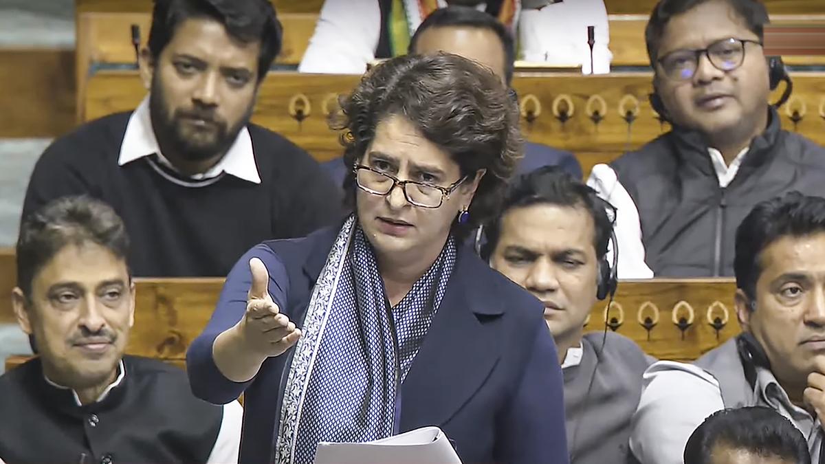 PM SHOULD UNDERSTAND CONSTITUTION – PRIYANKA GHANDHI